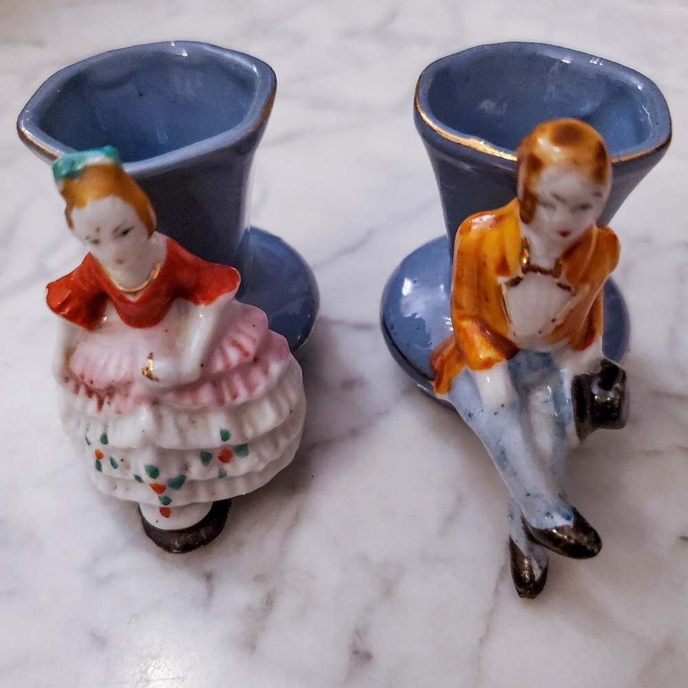 Victorian Couple Bud Vases